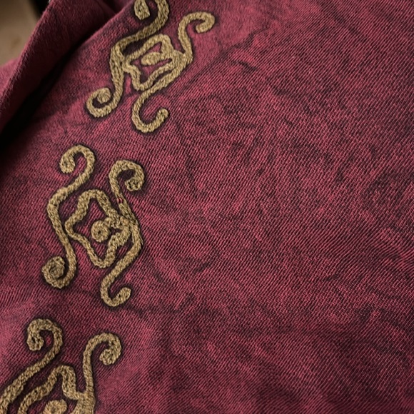 New Young Threads Open Front Waterfall Hemline Burgundy Cardigan SZ Medium - Picture 10 of 10